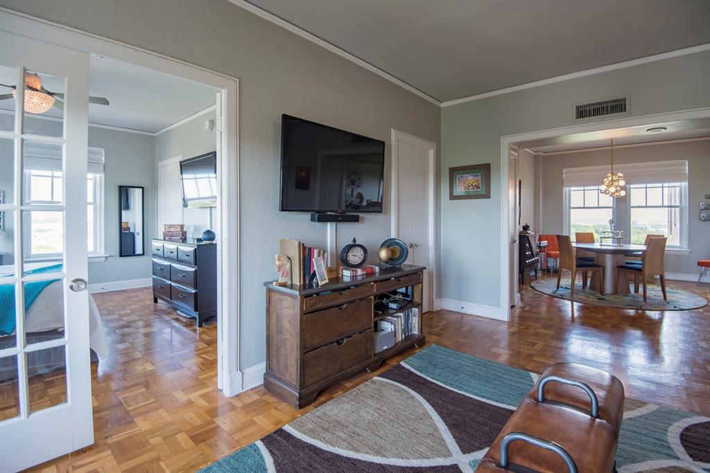 Forest Park Tower Condo - Residential Lease