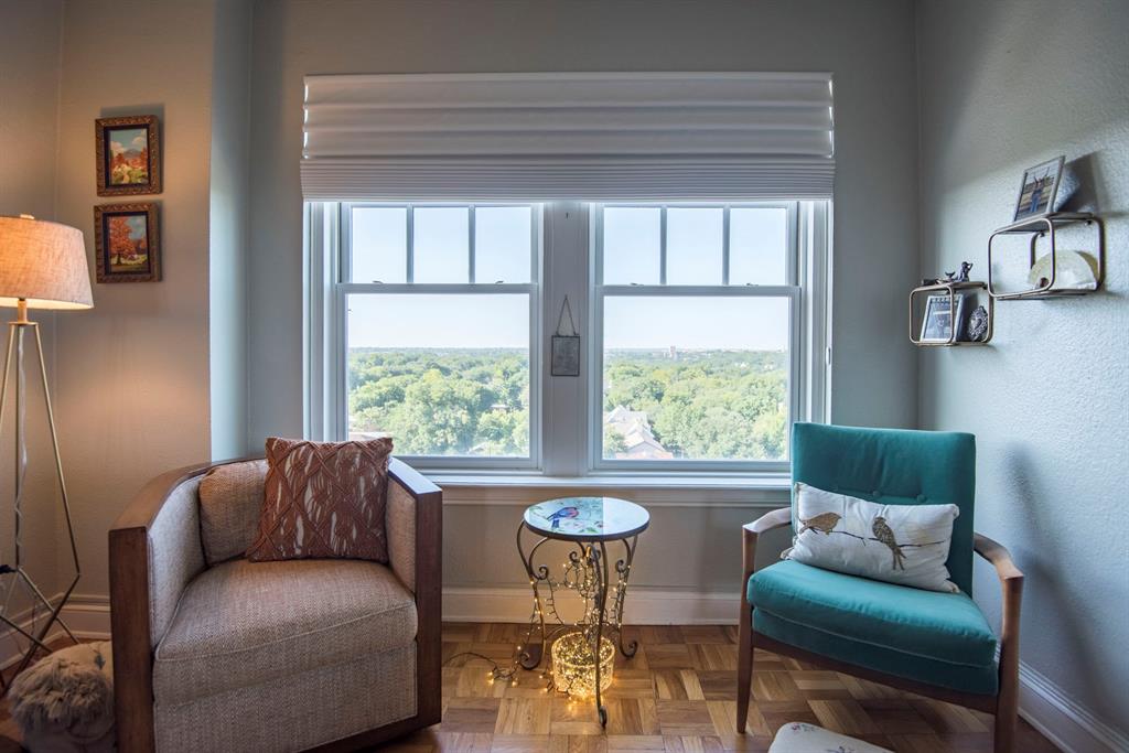 Forest Park Tower Condo - Residential Lease