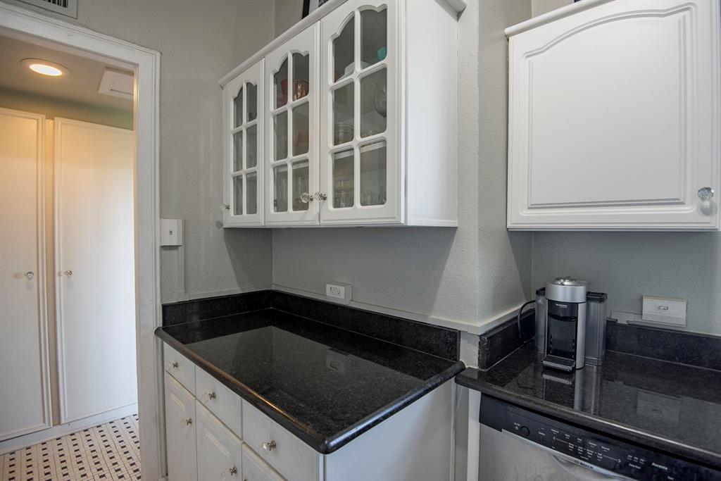 Forest Park Tower Condo - Residential Lease