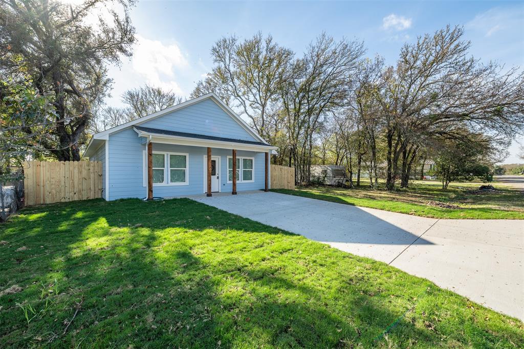 Oak Trail Shores Sec F - Residential Lease