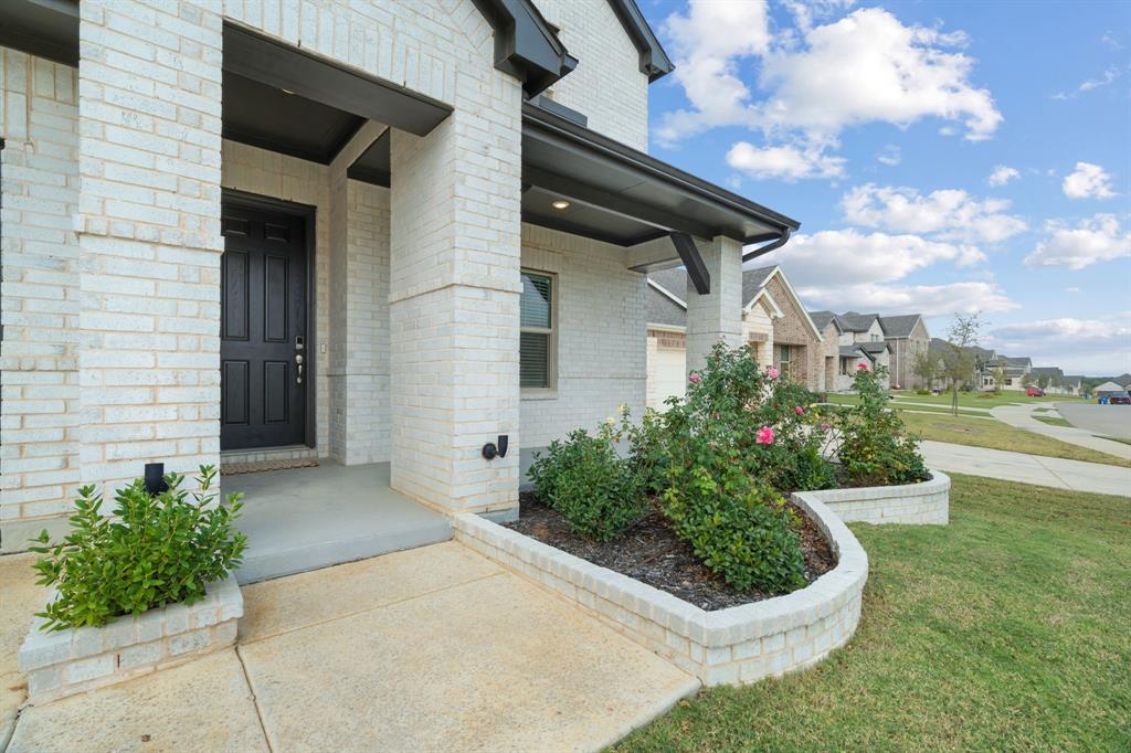 2469 Pinnacle Place