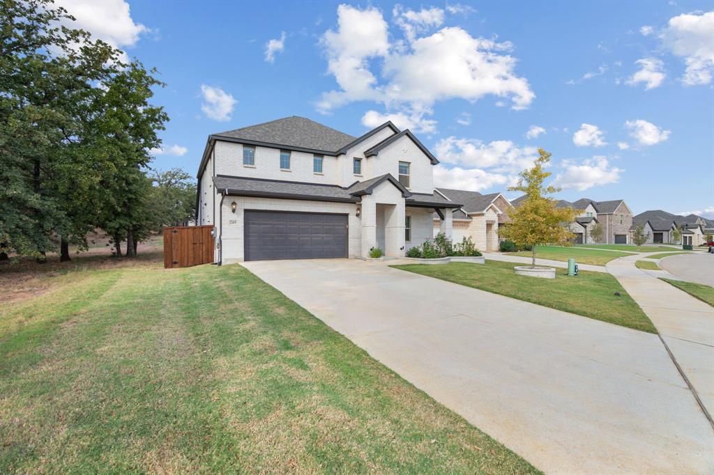 2469 Pinnacle Place