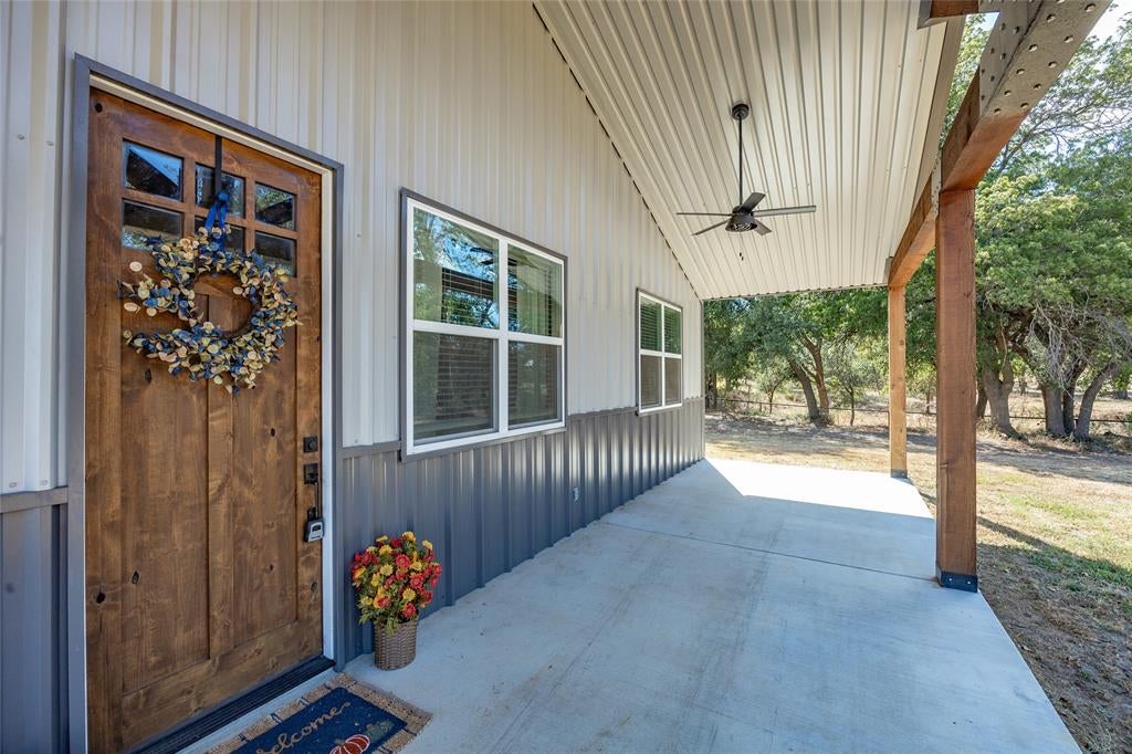 1123 Paradise Parkway