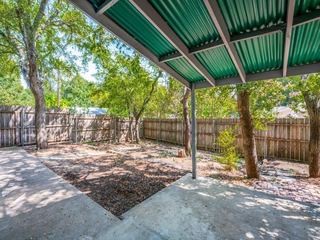 Brook Hollow Bedford - Residential Lease