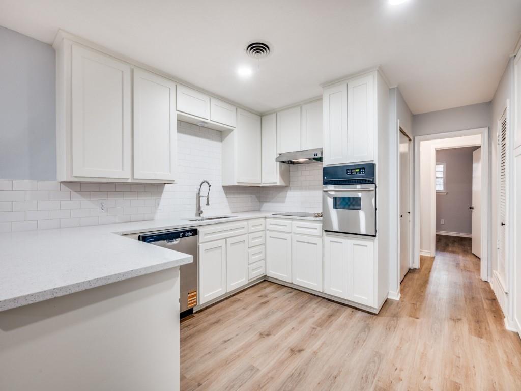 Brook Hollow Bedford - Residential Lease