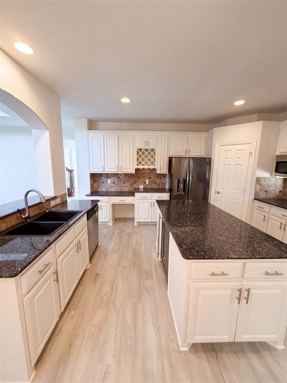2716 Dearborn Lane