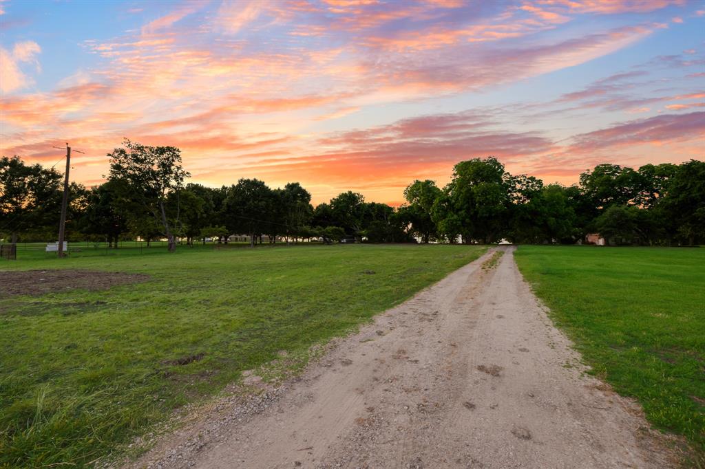 E W Terrys Land - Land