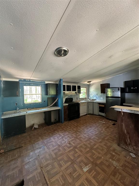 10376 Paradise Circle