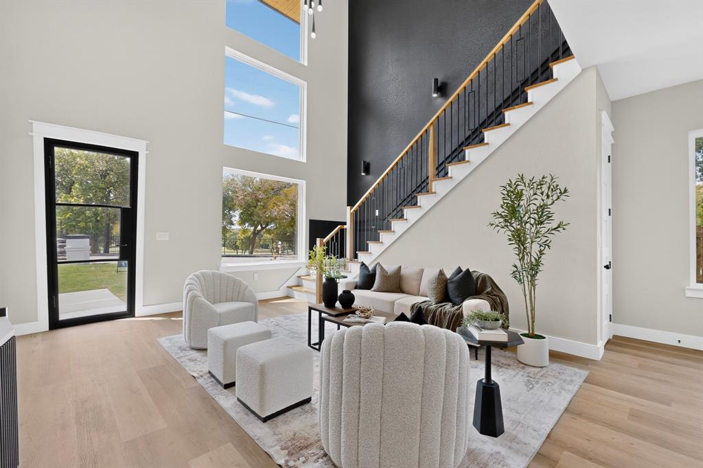 2304 Bonnie View Road