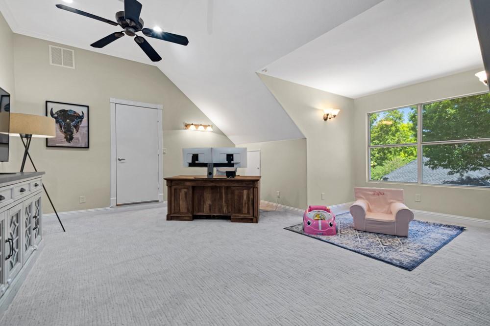 Courts of Canterbury Forest - Residential