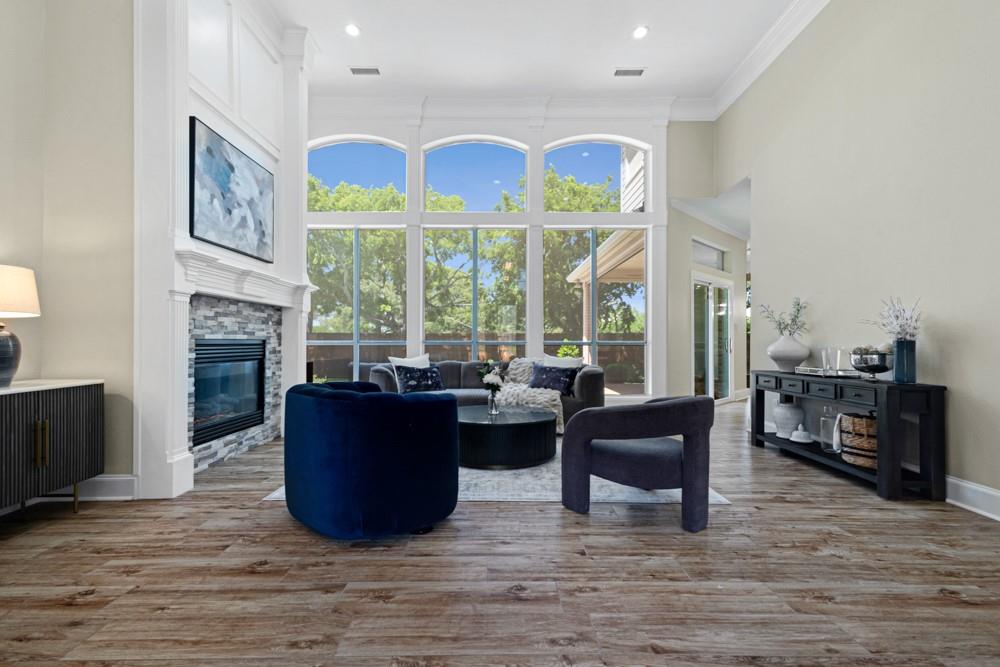 Courts of Canterbury Forest - Residential