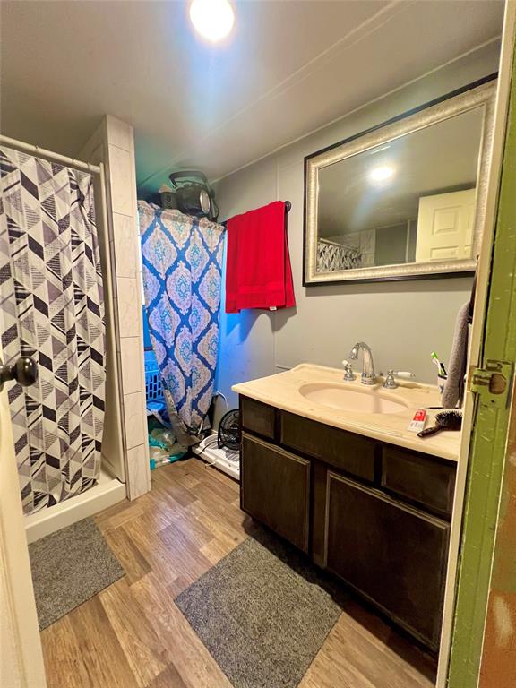 21106 lakeway