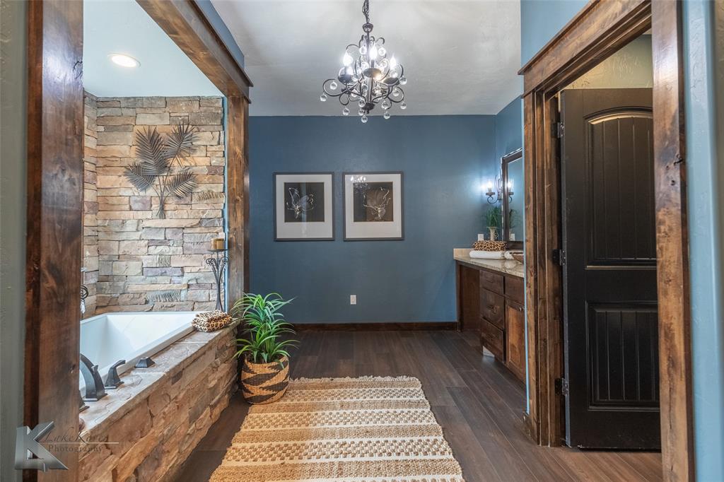 Original Town Ovalo - Residential