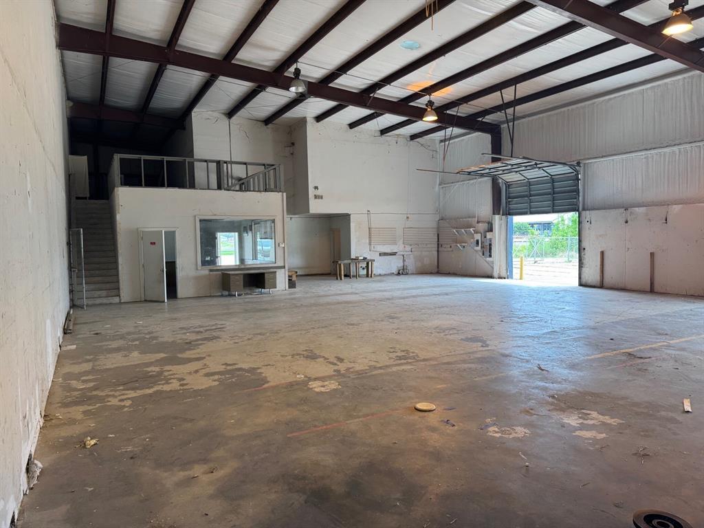 2058 East Texas