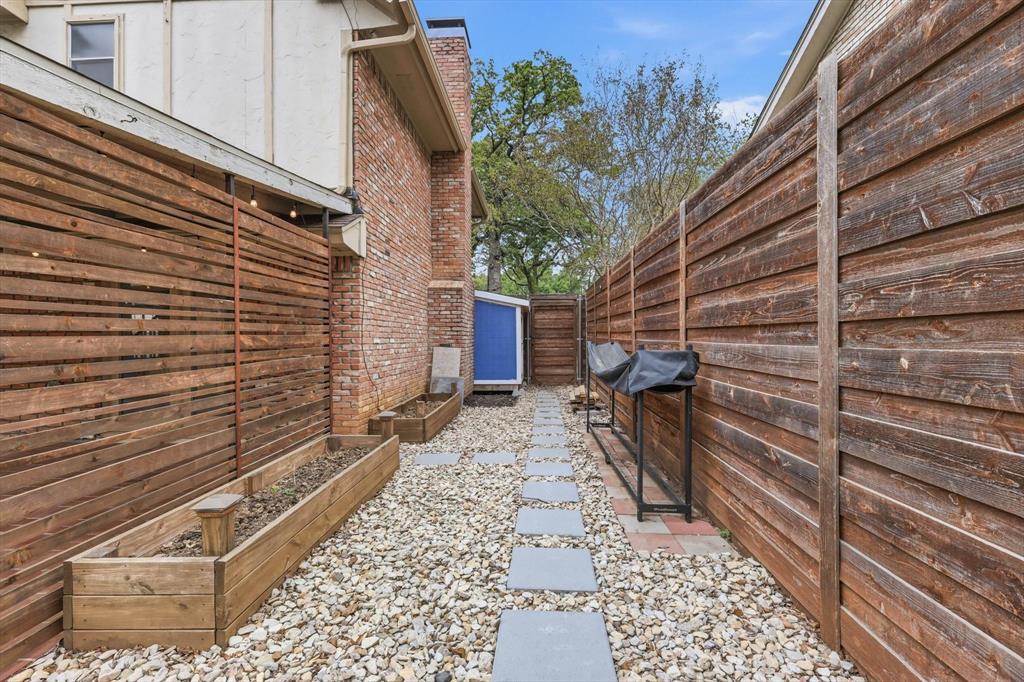 Country Green Sec 1 Add - Residential