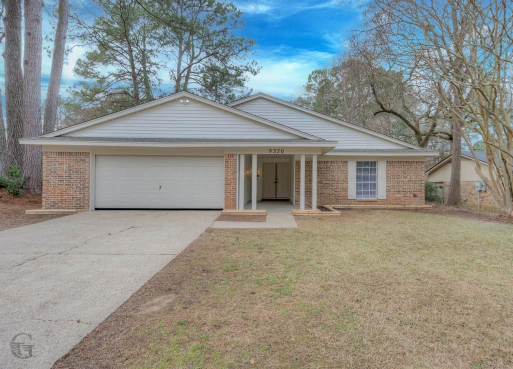 Photo of 9320 New London Street, Shreveport, LA 71118 (MLS # 21161978)