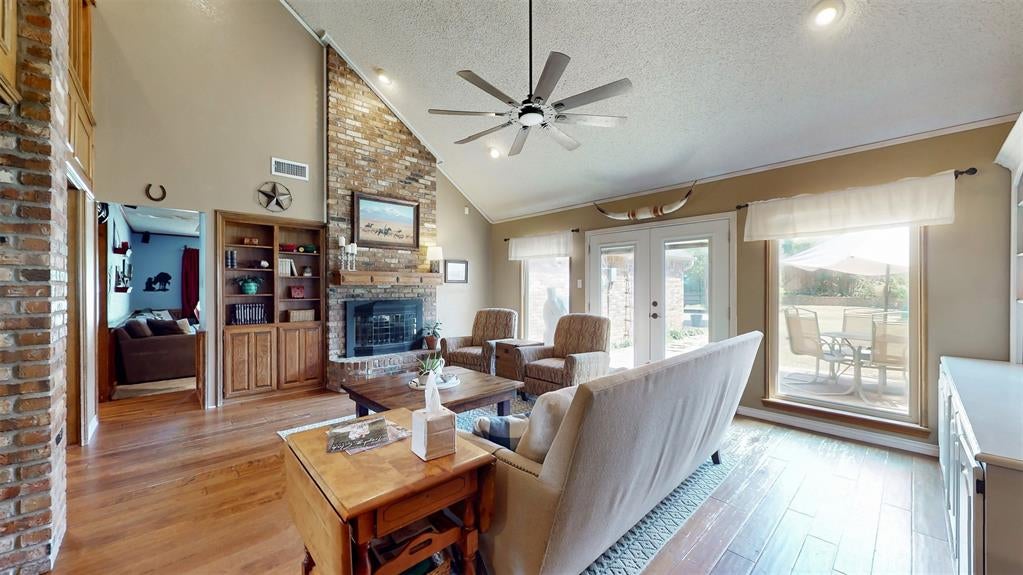 20 Creekmere Drive
