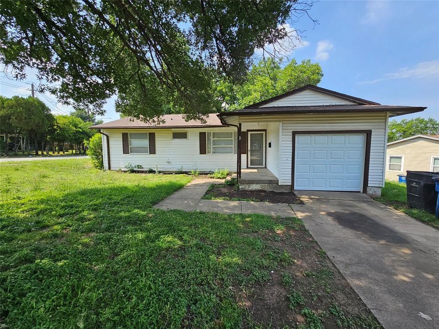 This delightful 2-bedroom, 1-bathroom single-story home is nestled in the heart of Dallas, TX. Inside, you’ll find stylish vinyl plank flooring throughout and a modern kitchen featuring quartz countertops and a stainless steel gas range—perfect for cooking enthusiasts. Washer and dryer connections are also included for added convenience.

The home offers a spacious fenced backyard ideal for outdoor gatherings, along with a one-car garage for secure parking or extra storage. Its prime location provides quick access to I-635 and US-75, as well as a nearby DART depot for easy commuting. With plenty of shopping and dining options just minutes away, this home combines comfort, convenience, and modern living in a great Dallas location.