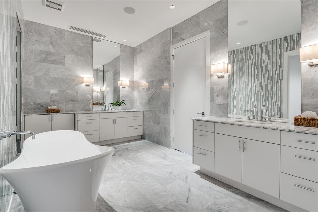 Residences at Stoneleigh - Residential