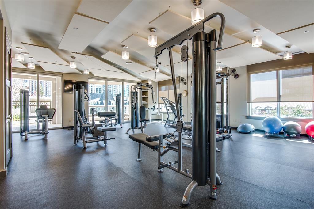 Residences at Stoneleigh - Residential