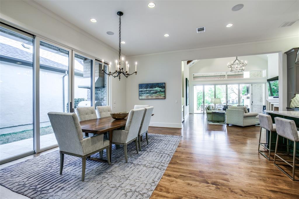 Lawn at Glen Abbey - Residential