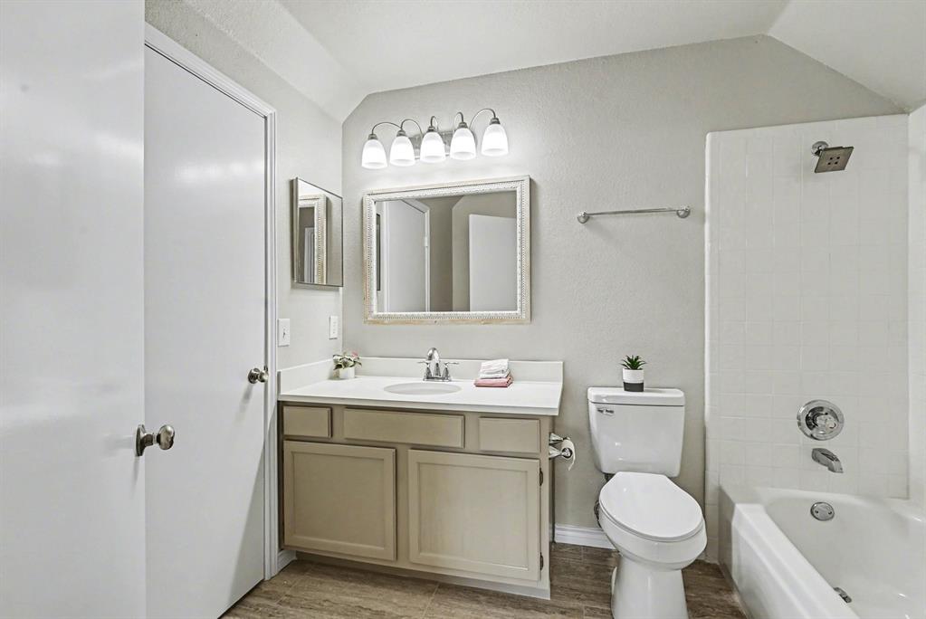 Villas On The Bluff Condo - Residential
