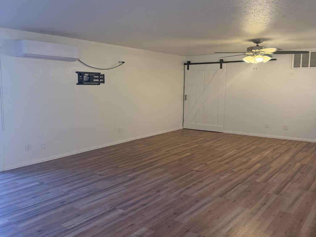 Plaza Condo - Residential