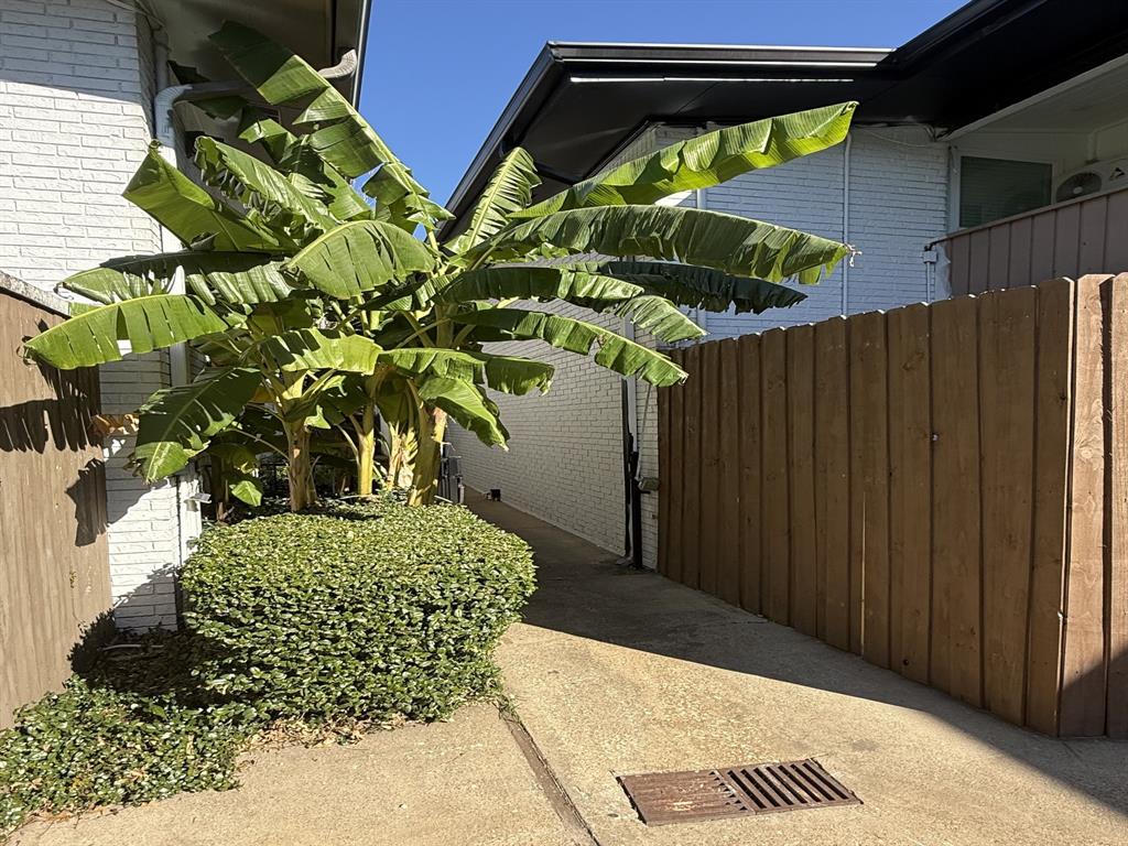 Plaza Condo - Residential