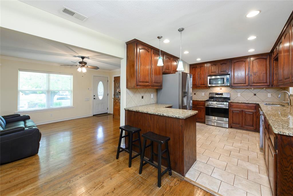 10248 San Lorenzo Drive