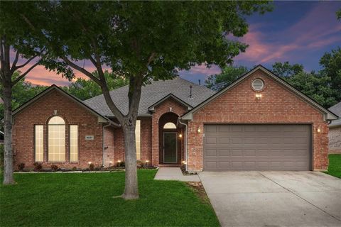 Photo of 8637 Madison Drive, North Richland Hills, TX 76182 (MLS # 21241633)