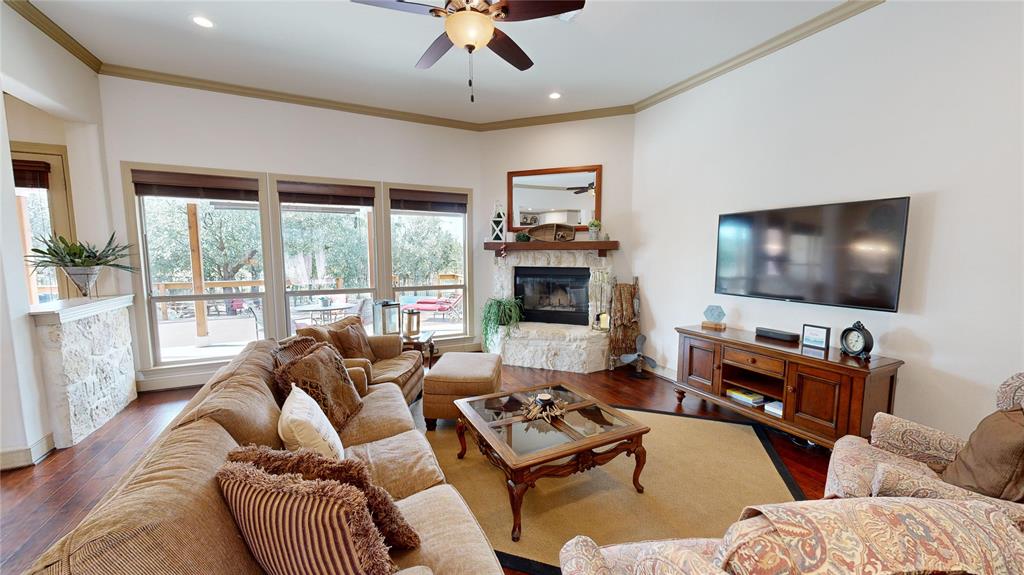 35 Oakland Hills Court