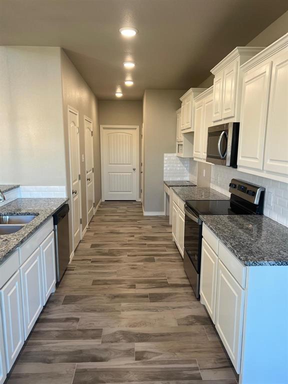 Tolar, Texas 76476, United States, 3 Bedrooms Bedrooms, ,3 BathroomsBathrooms,Residential,Active,8841