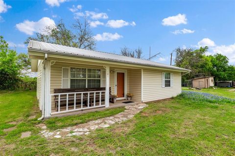 101 S Frio Court Weatherford TX 76087