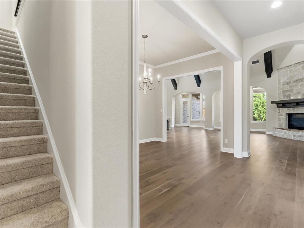 2921 Gentle Creek Trail