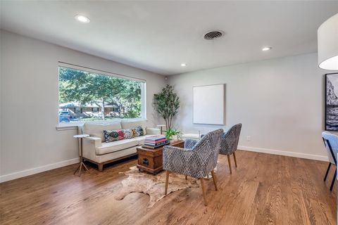 Tiny photo for 2352 Fenestra Drive, Dallas, TX 75228 (MLS # 21099747)