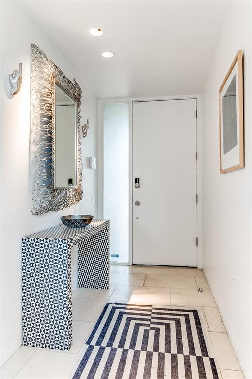 Armstrong Ave Condo - Residential Lease