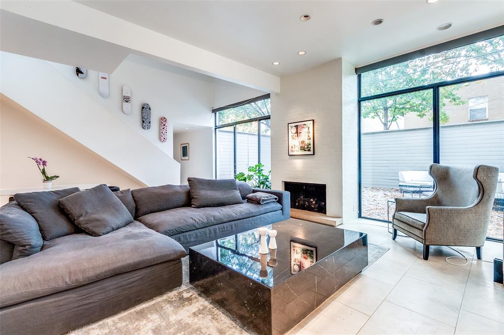 Armstrong Ave Condo - Residential Lease