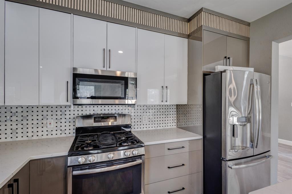 HARWOOD MEADOWS - Residential