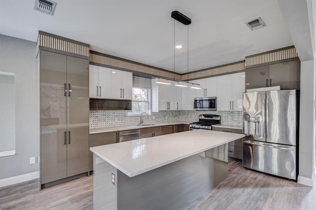 HARWOOD MEADOWS - Residential