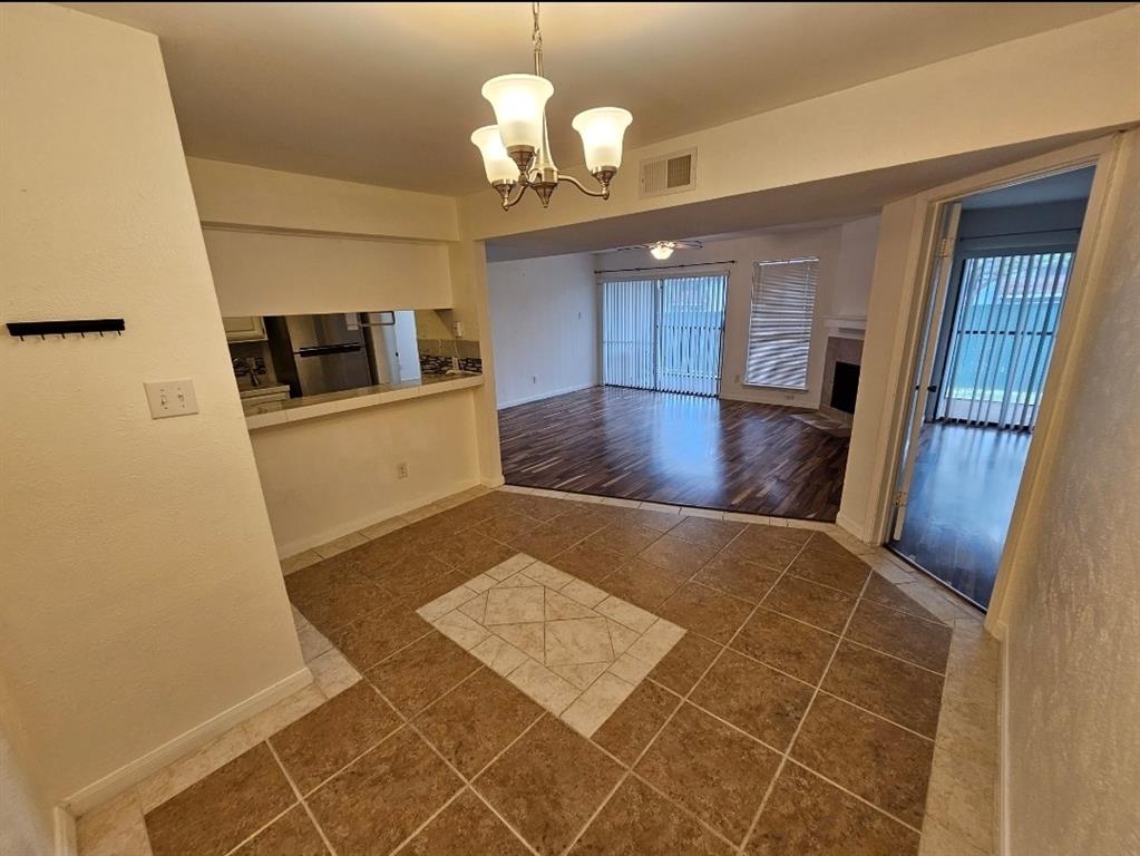 Cambridge Condos Ph 01 03 - Residential Lease