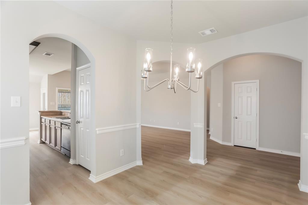 5208 Summit View Drive