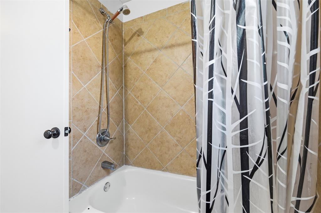 Hillery Heights Add - Residential