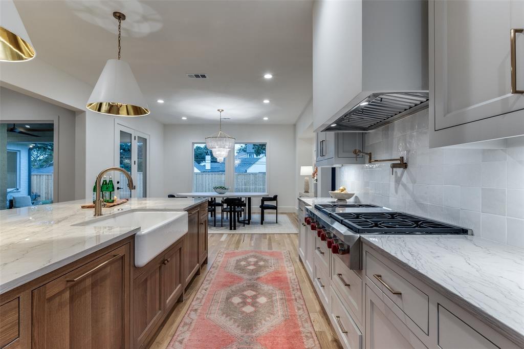 Forest Knoll Estates - Residential