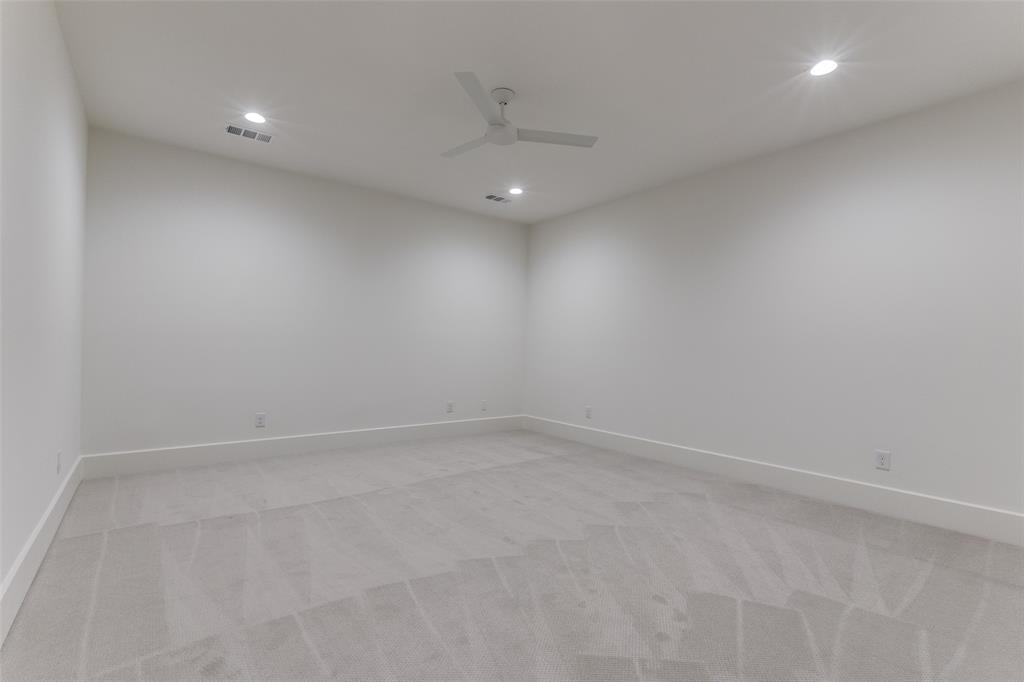 Forest Knoll Estates - Residential