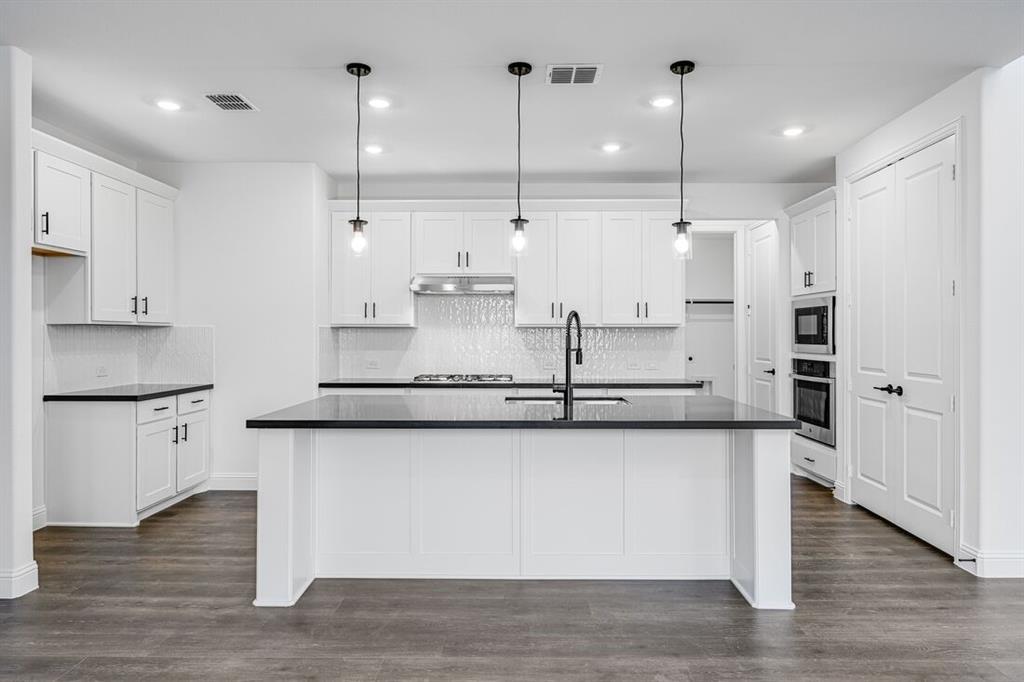 1609 Blue Sage Drive