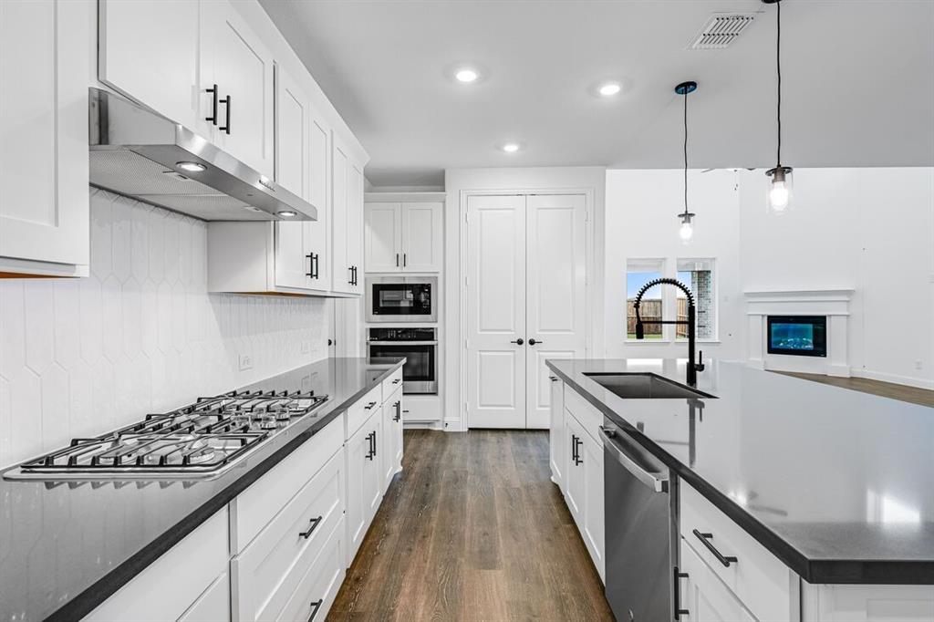 1609 Blue Sage Drive