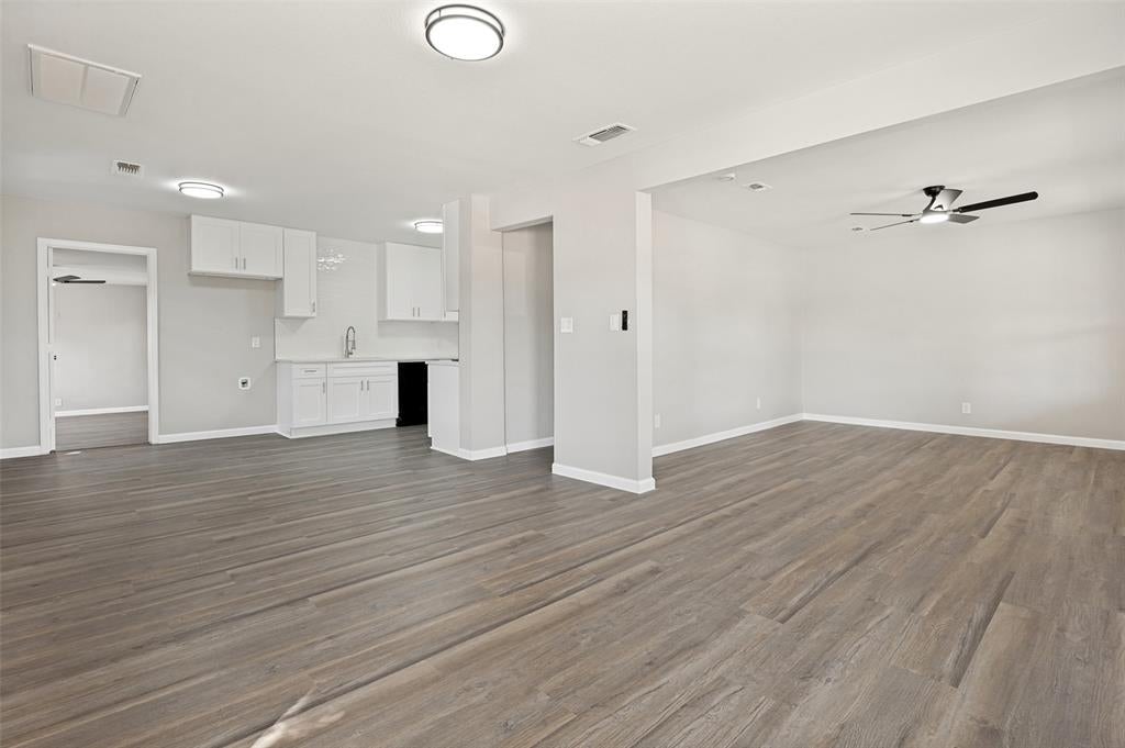 289 Sunset Drive