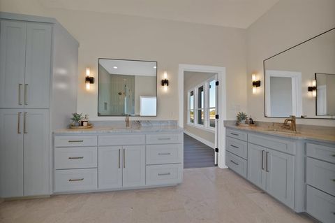 Tiny photo for 1023 Kingsley Court, Weatherford, TX 76087 (MLS # 21100754)