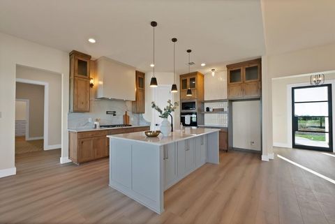 Tiny photo for 1023 Kingsley Court, Weatherford, TX 76087 (MLS # 21100754)