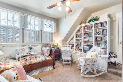 Tiny photo for 4537 Belclaire Avenue, Highland Park, TX 75205 (MLS # 21323802)